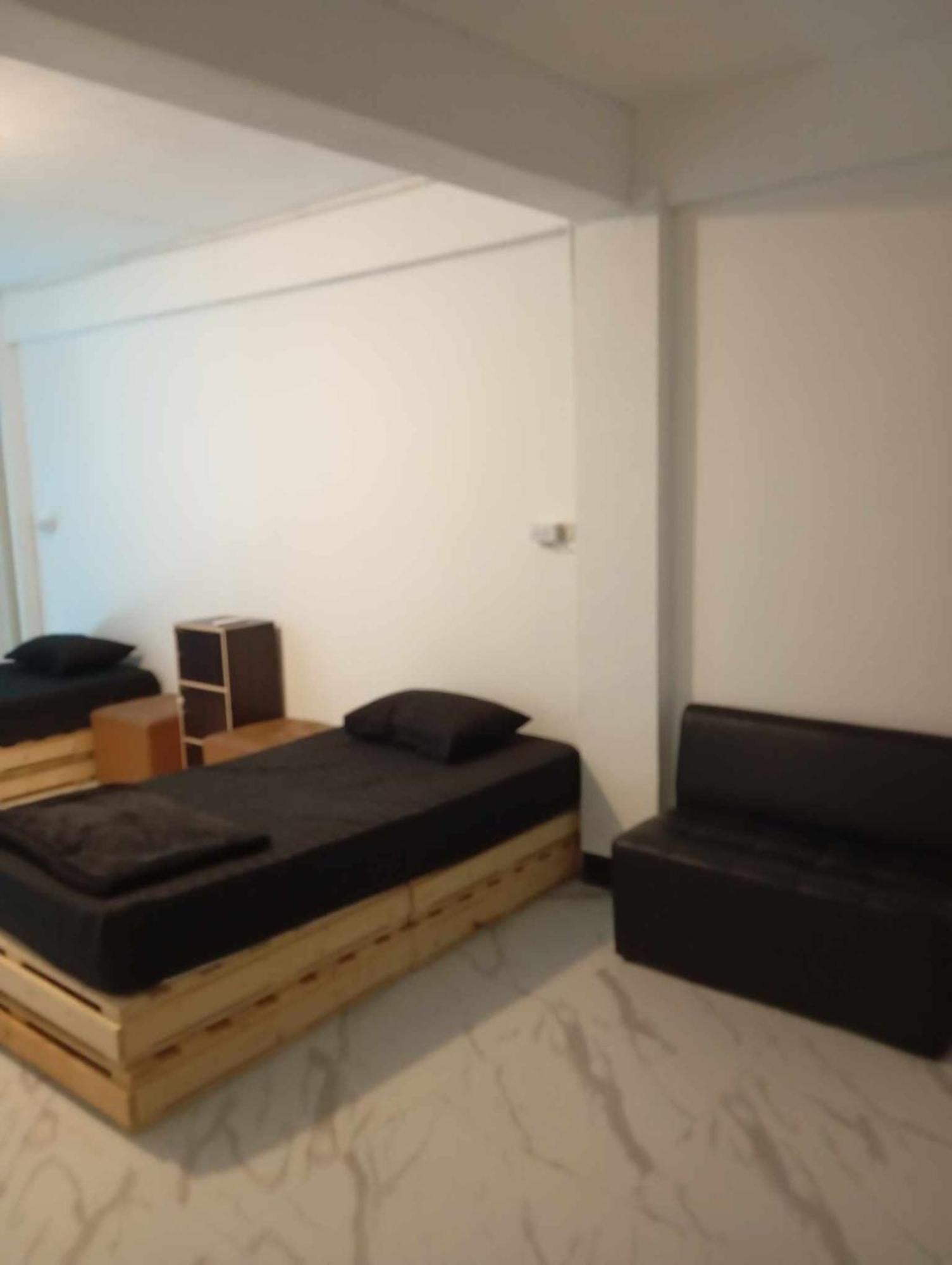 Lita Guesthouse Chiang Mai Ngoại thất bức ảnh