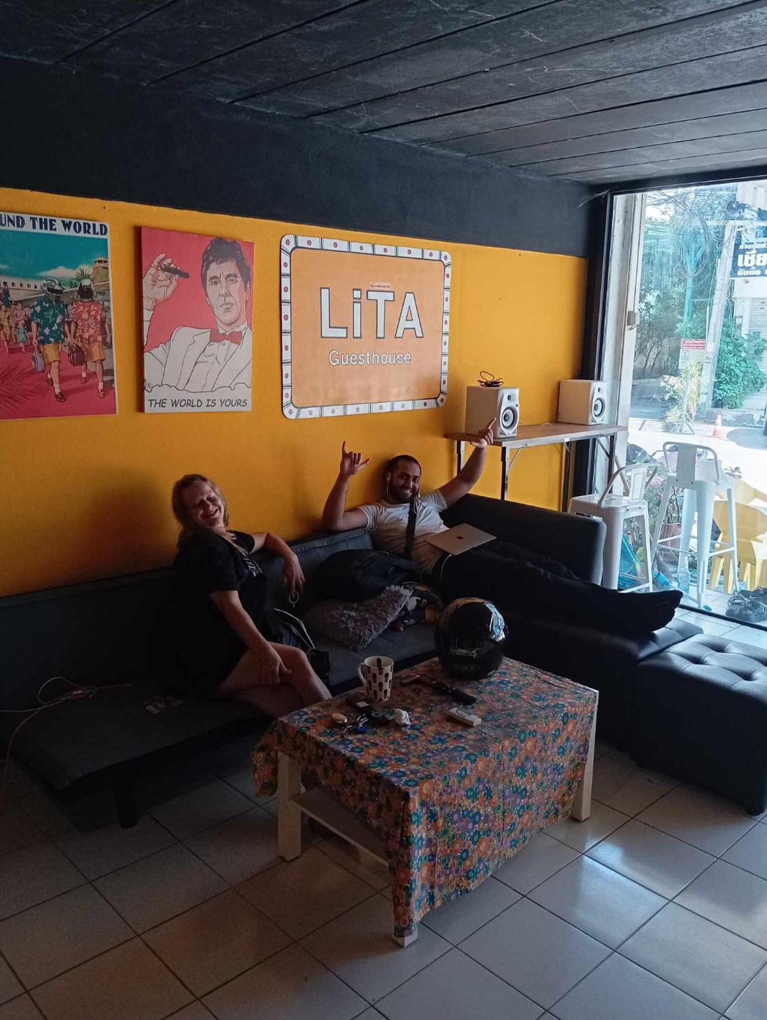 Lita Guesthouse Chiang Mai Ngoại thất bức ảnh