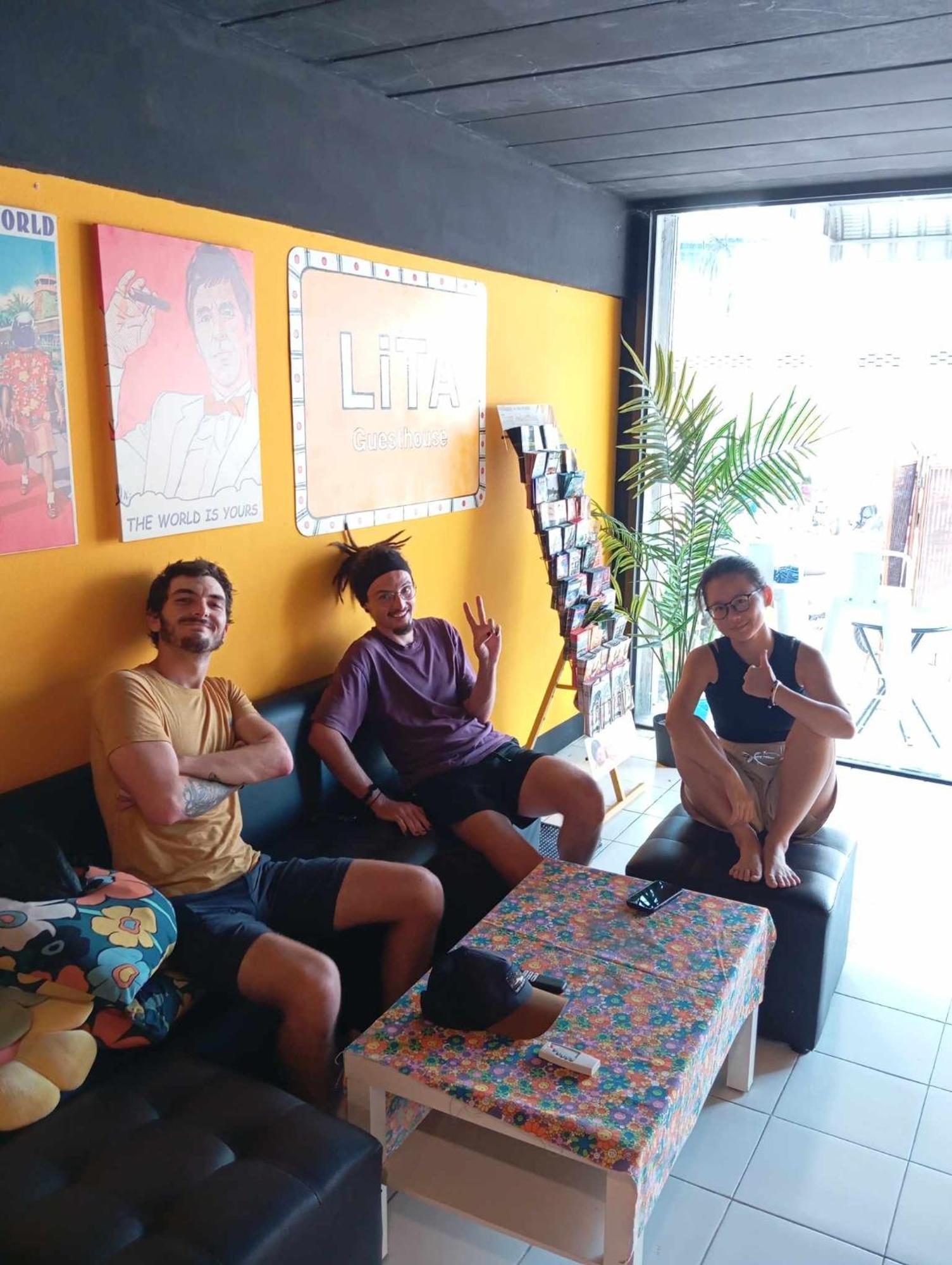 Lita Guesthouse Chiang Mai Ngoại thất bức ảnh