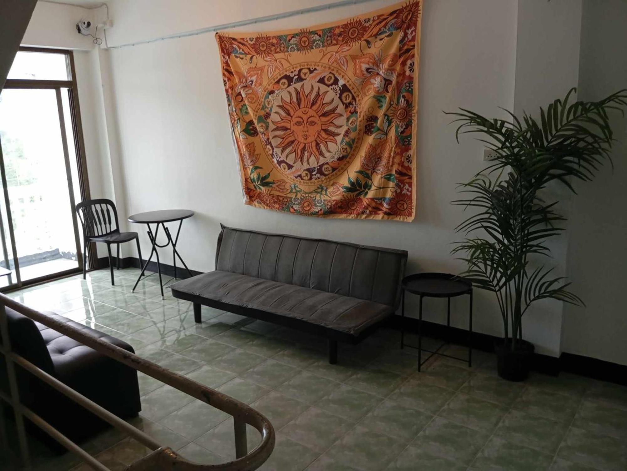 Lita Guesthouse Chiang Mai Ngoại thất bức ảnh