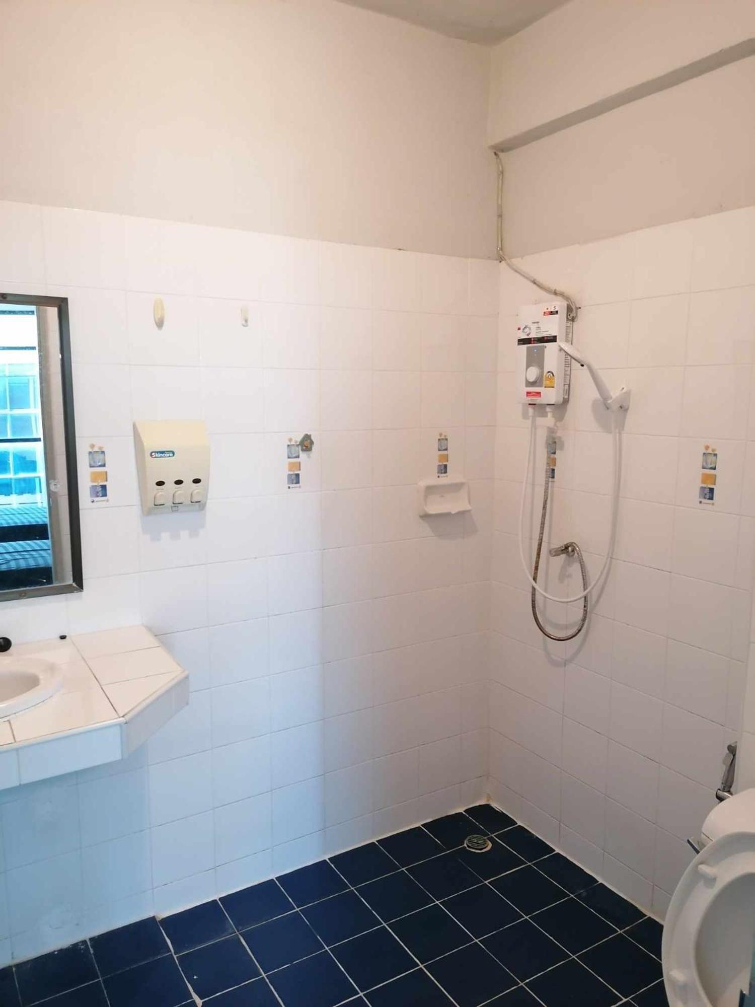 Lita Guesthouse Chiang Mai Ngoại thất bức ảnh