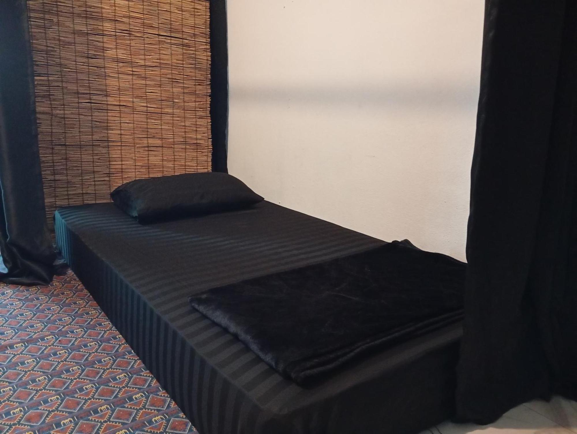 Lita Guesthouse Chiang Mai Ngoại thất bức ảnh